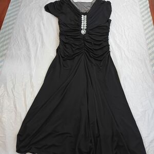 Elegant Black Evening Dress 16W